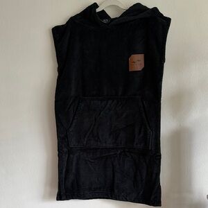 Black Slowtide Kids Hooded Towel Pullover – Cozy Beach & Pool Cover-Up